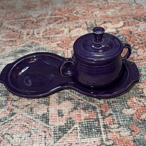 Fiesta Figure‎ 8 Covered Sugar Bowl & Tray in Plum Purple